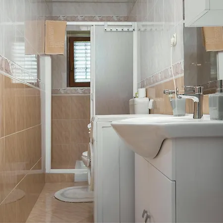 Karmelo Davorka Rovinj