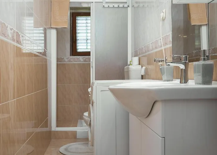 Karmelo Davorka Rovinj