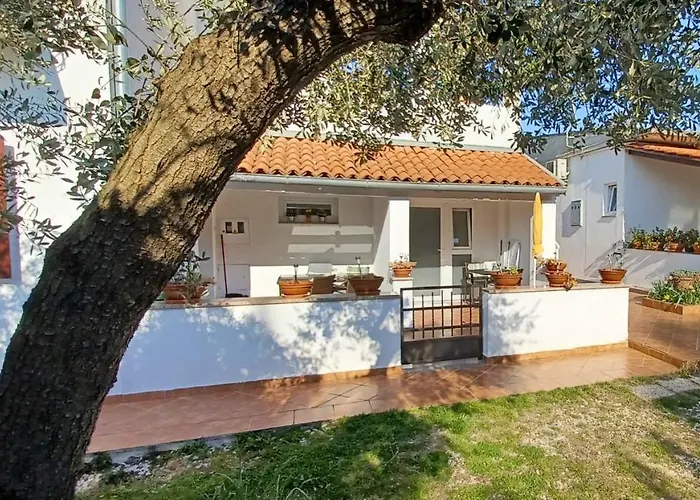 Karmelo Davorka Apartmán *
